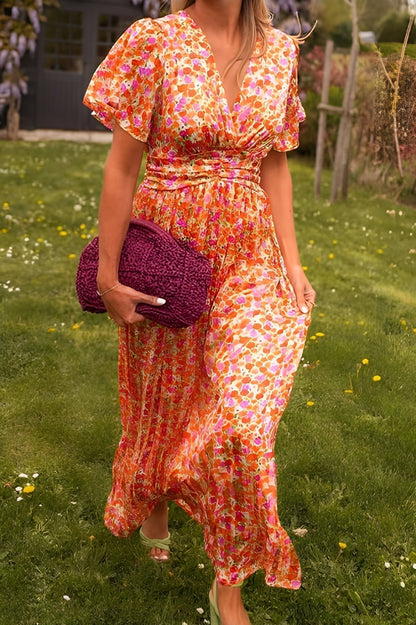 Elsie - Classic V-Neck Dress